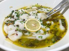 -绿草地·湘菜(7mall店)