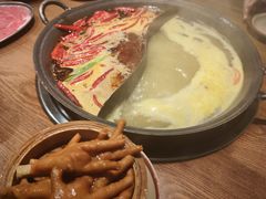 -巴卤社老火锅(财富店)