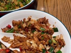 -爱碗亭·鲜炒湖南菜(壹城中心店)