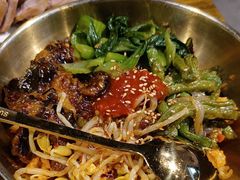 老妈拌饭-聚合鑫东北熏酱熟食麻辣面(长阳店)