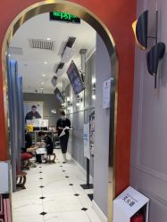 -爱空间美睫健康美甲