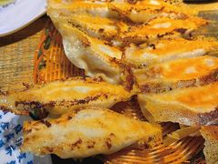 虾仁肉锅贴-阿洪锅贴王(小吃城店)