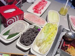 -海底捞火锅(新松江路店)