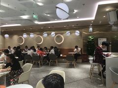 大堂-奈雪的茶(新天地广场PRO店)