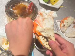 -雍容荟帝王蟹活龙虾展台自助(IFS黑金店)