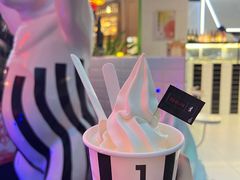 -JW德国冻酸奶Frozen Yogurt(龙湖成都滨江天街店)