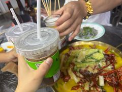 -老班长·小龙虾·鲜货烧烤大排档(金街美地店)