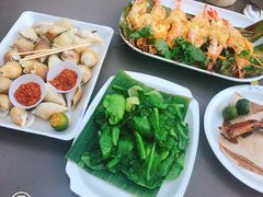 -东海岸人工湖美食村