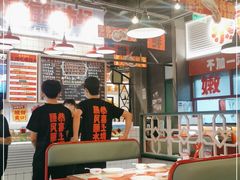 大堂-恭喜上堓砂锅焗·海鲜大排档(闵行龙湖店)