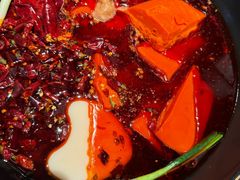 -牛市坎火锅(建设路店)