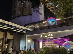 -洛缦音乐餐厅(工业展览馆万象城店)