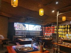 -山城柴火鸡·全鸡宴·跳水蛙(五小区店)