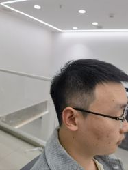 -摩登时代美发沙龙