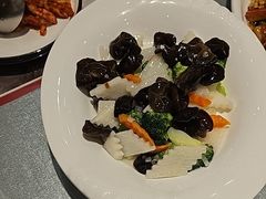 -添福来墨鱼饺子 · 海鲜东北菜(大连星海·黄浦路店)