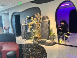 -TOP HAIR SALON