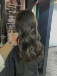 -奈川烫染Salon
