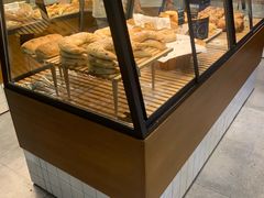 -Dough&Joe团憩(瑞虹天地月亮湾店)