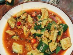 -川流不息·地道川菜·小龙虾(松东路店)