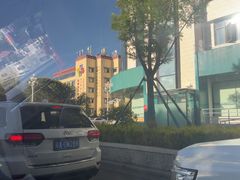 -八廓街-根敦群培纪念馆