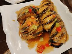 -喜乐餐厅•灯笼虾球首创者•本地小海鲜(二马路店)