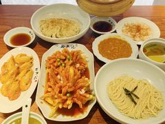 -裕兴记•蟹黄面馆(人民广场店)