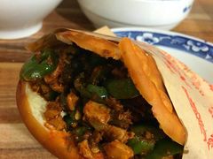 -老字号杨坡红油米线腊汁肉夹馍(东四道巷店)