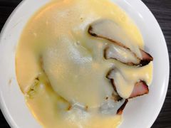 猪颈肉芝士捞公仔面-新记餐厅(香槟大厦店)