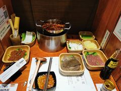 -独食火锅·半米屋台(直营总店)