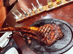 -恰餐厅及酒吧 CHAR Bar & Grill (北京丽都皇冠假日店)