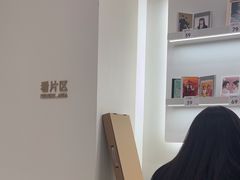 -HIMO海马体照相馆(上海华润CP静安店)