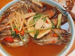 -喝丢一只鞋海鲜烧烤(市场店)