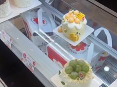 -花花卷卷·鲜食蛋糕(静安久光百货店)