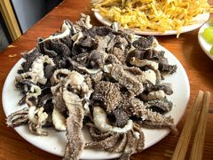 -宝瑞门钉肉饼店