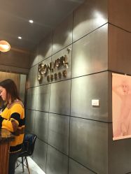 -onlygirl摄影美学馆高端定制(江滩店)