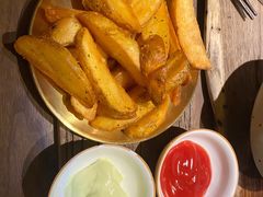 -兮禾酒馆(护国路店)