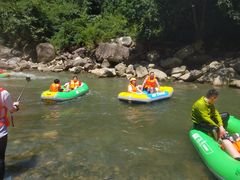 景点-雅鲁激流探险漂流