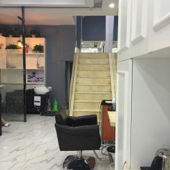 -DL HAIR SALON