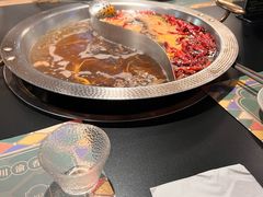 -廖掌柜·重庆鲜货火锅(上海首店)