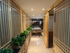 -鄱阳湖·江西小炒·瓦罐煨汤(五道口店)