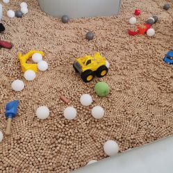 -BabyMonster小怪兽亲子派对·餐厅乐园(金月湾店)