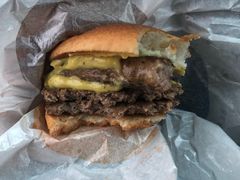 不素之霸双层牛堡-麦当劳(盐城世纪大道得来速店)