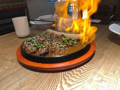 -蜜桃餐厅·伴山(湖滨商业街店)