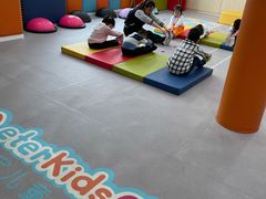 -侎宝运动成长中心(嘉定大融城店)