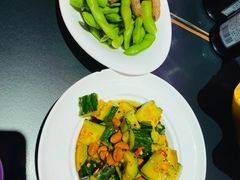 -粉墨特色菜·烧烤音乐酒馆