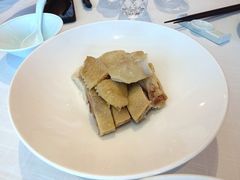脆皮咸草鸡-醉辉皇原味海鲜江南菜(成都大魔方店)