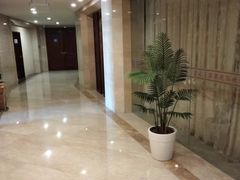 -蒙古贞温泉洗浴