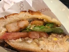 鲜虾金枪鱼三明治-THE WOODS 简餐 (国贸商城店)