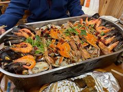 -老东镇啤酒屋海鲜加工·蒸汽海鲜·海鲜烧烤(台东店)