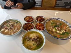 -邱芳粉店(迎宾大道旗舰店)