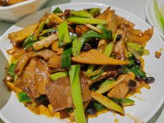 -华光驿站私房菜·黑金冠